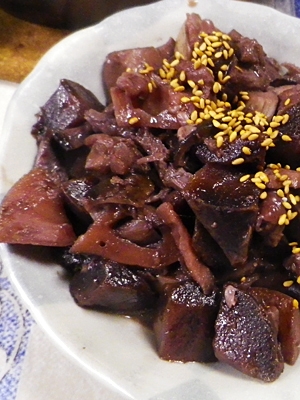 鶏蓮根紫人参椎茸の甘酒黒酢煮