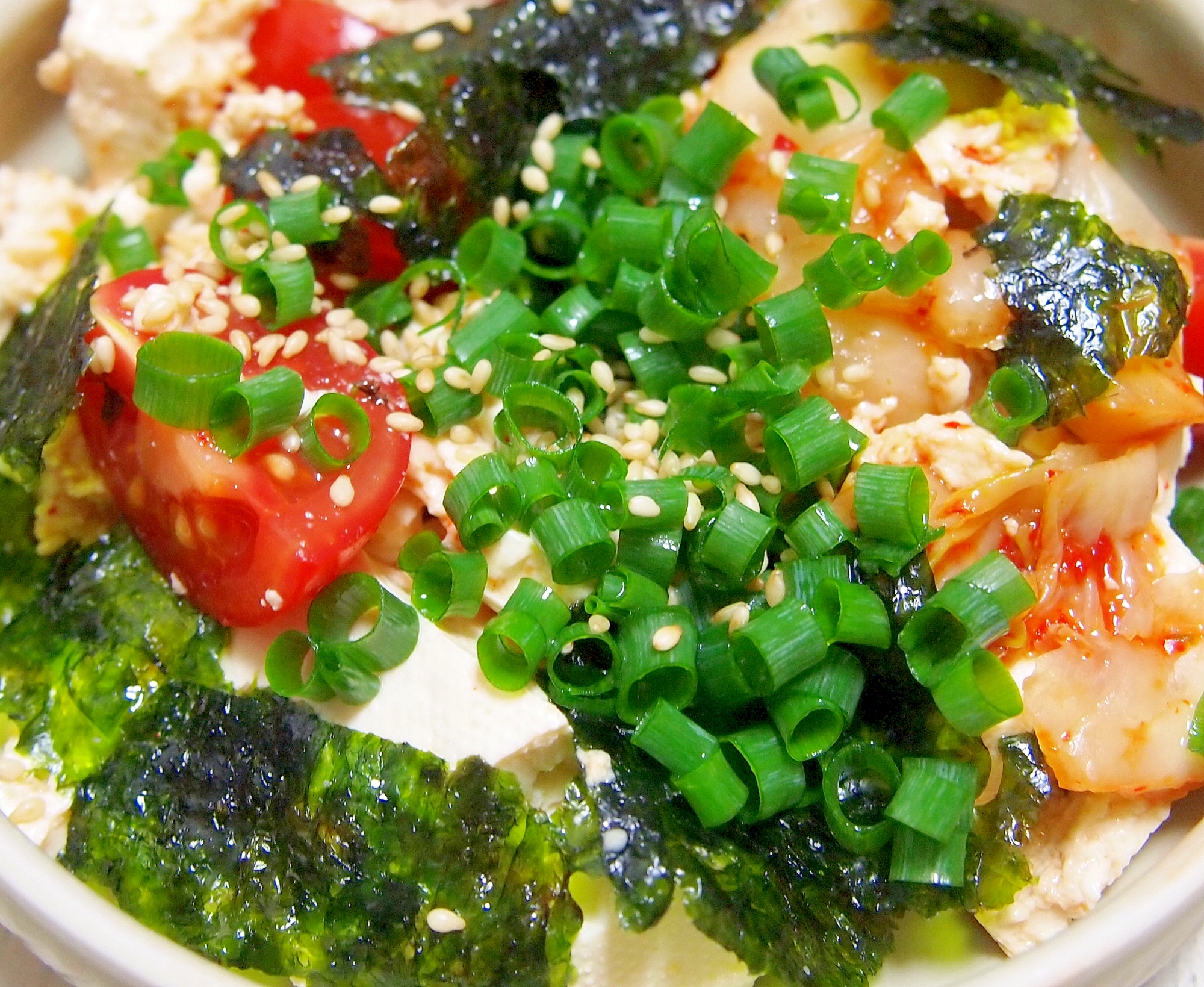 豆腐とトマトの韓国風チョレギサラダ