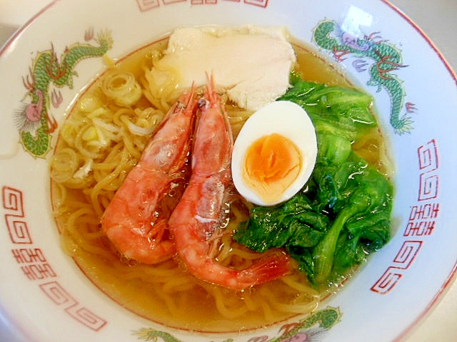 ヘルシー塩ラーメン（甘エビ・鶏ハム・レタス）