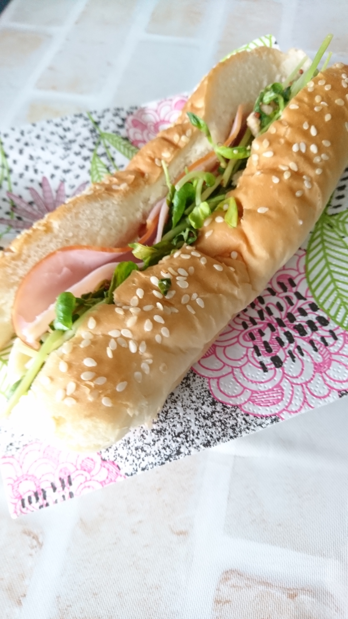 コストコホットドッグパンで豆苗ハムサンド レシピ 作り方 By ワタシの料理日記 楽天レシピ コストコホットドッグパンで豆苗ハムサンド レシピ 作り方 By ワタシの料理日記 楽天レシピ