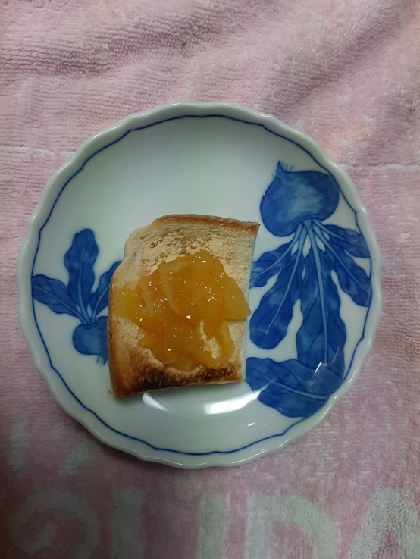 柚子ジャムときな粉とごまのトースト