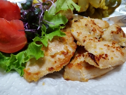 コスパ抜群☆鶏むね肉でやわらかチキン生姜焼き