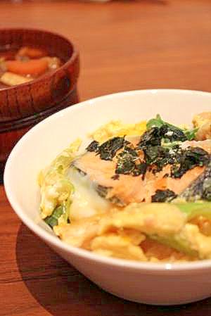 鮭と卵の他人丼