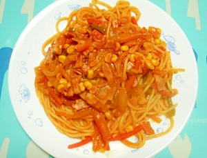 トマトジュースでスパゲッティ