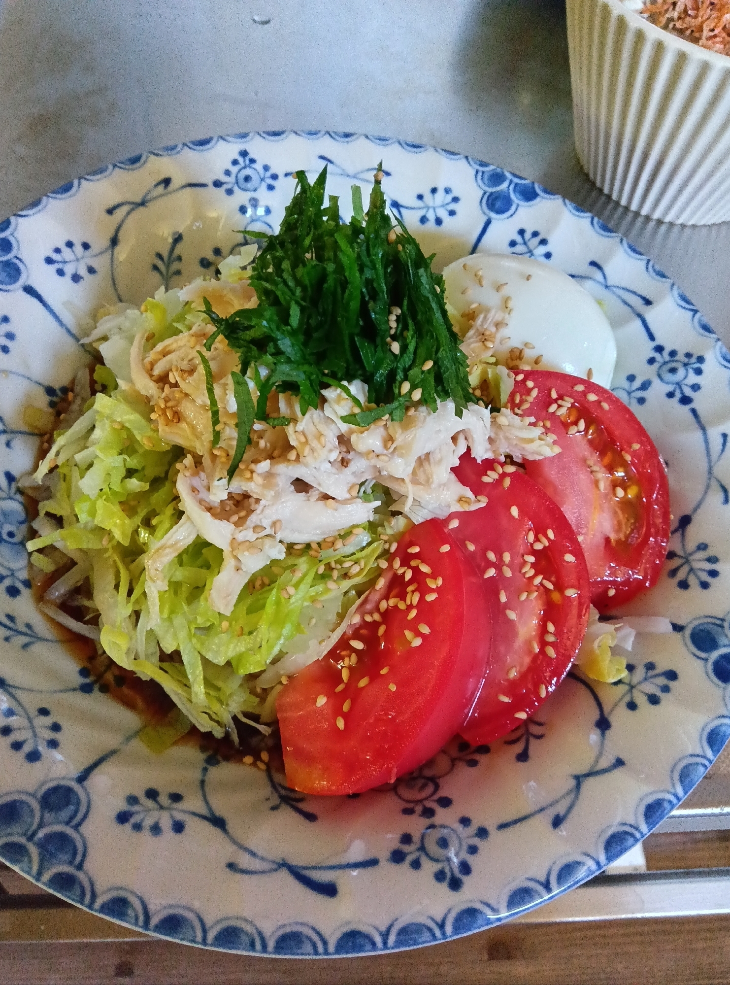 そうめん で ささみとレタスの和風冷やし中華