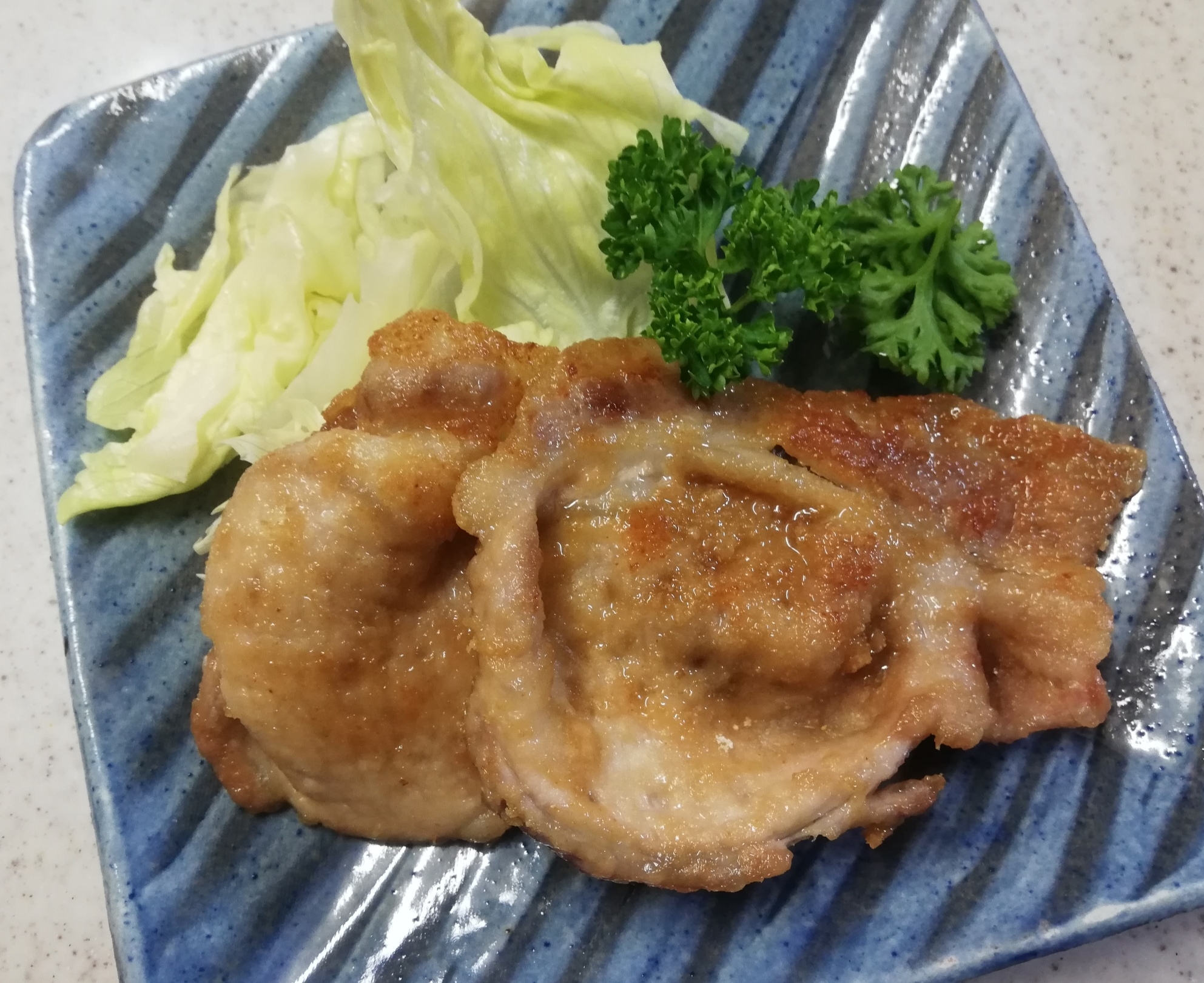 簡単♪時短☆材料2つ！豚肉のから揚げ粉焼き