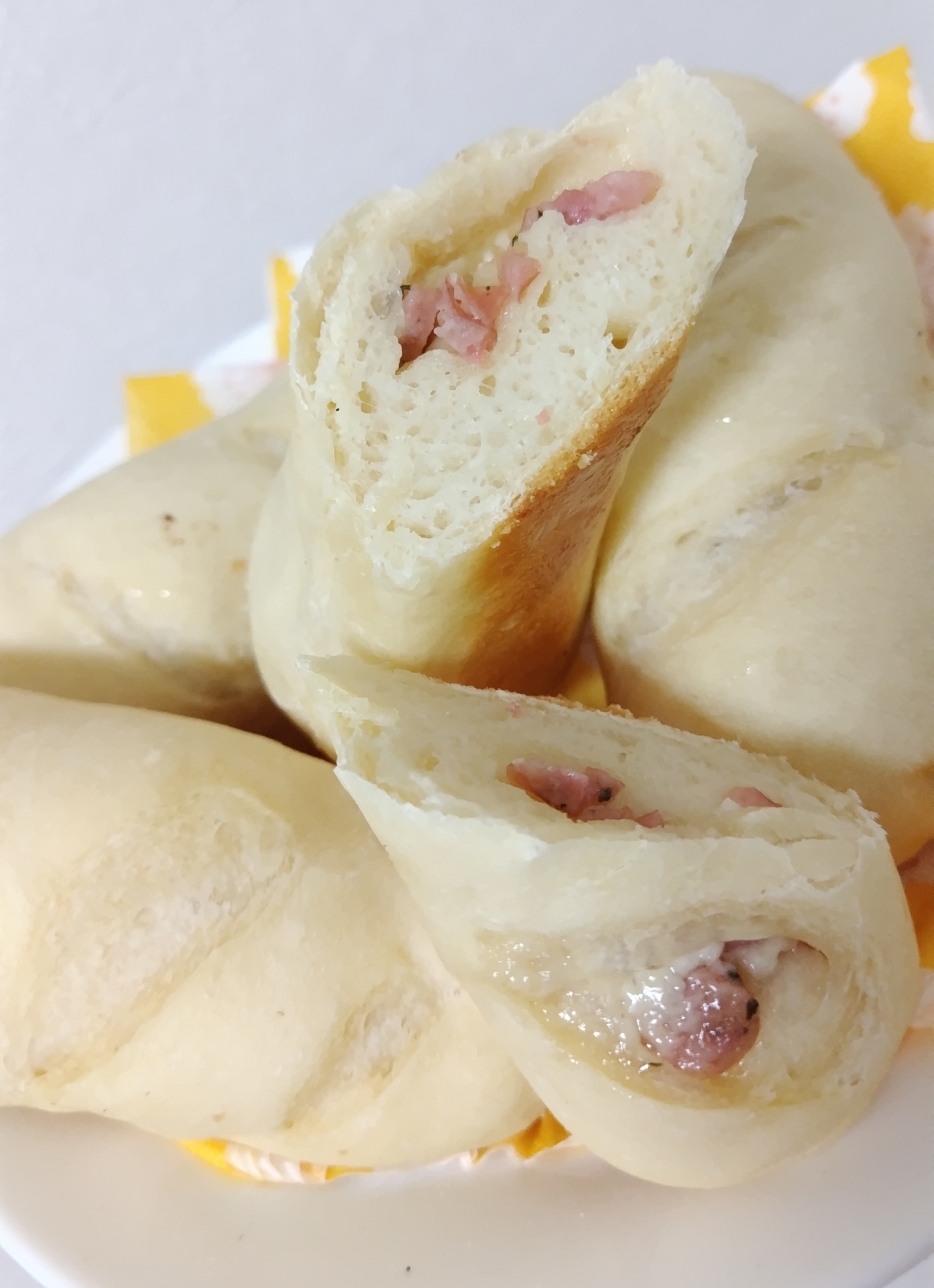 タッパーで生地作り、コンロで焼く♪お鍋deパン