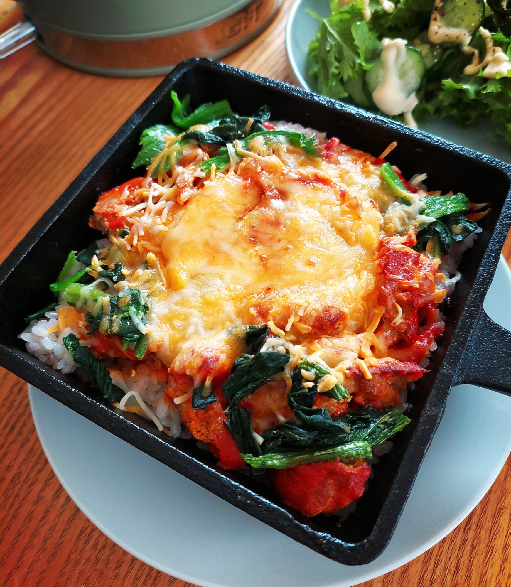 【スキレット】簡単!鯖トマトソース煮で焼きごはん♪