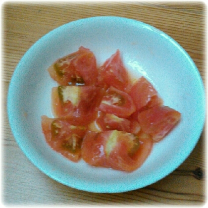 ミニトマトではないのですが作ってみました。ひんやり爽やかでとっても美味しかったです♡
ご馳走さま(*^^*)