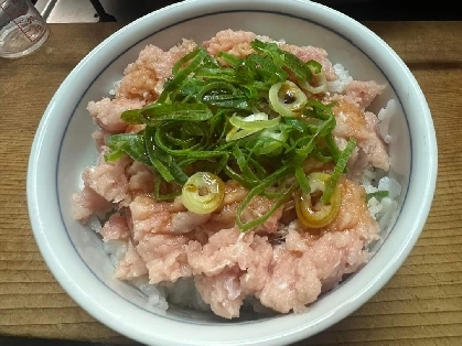 特売マグロで簡単、ネギトロ丼！