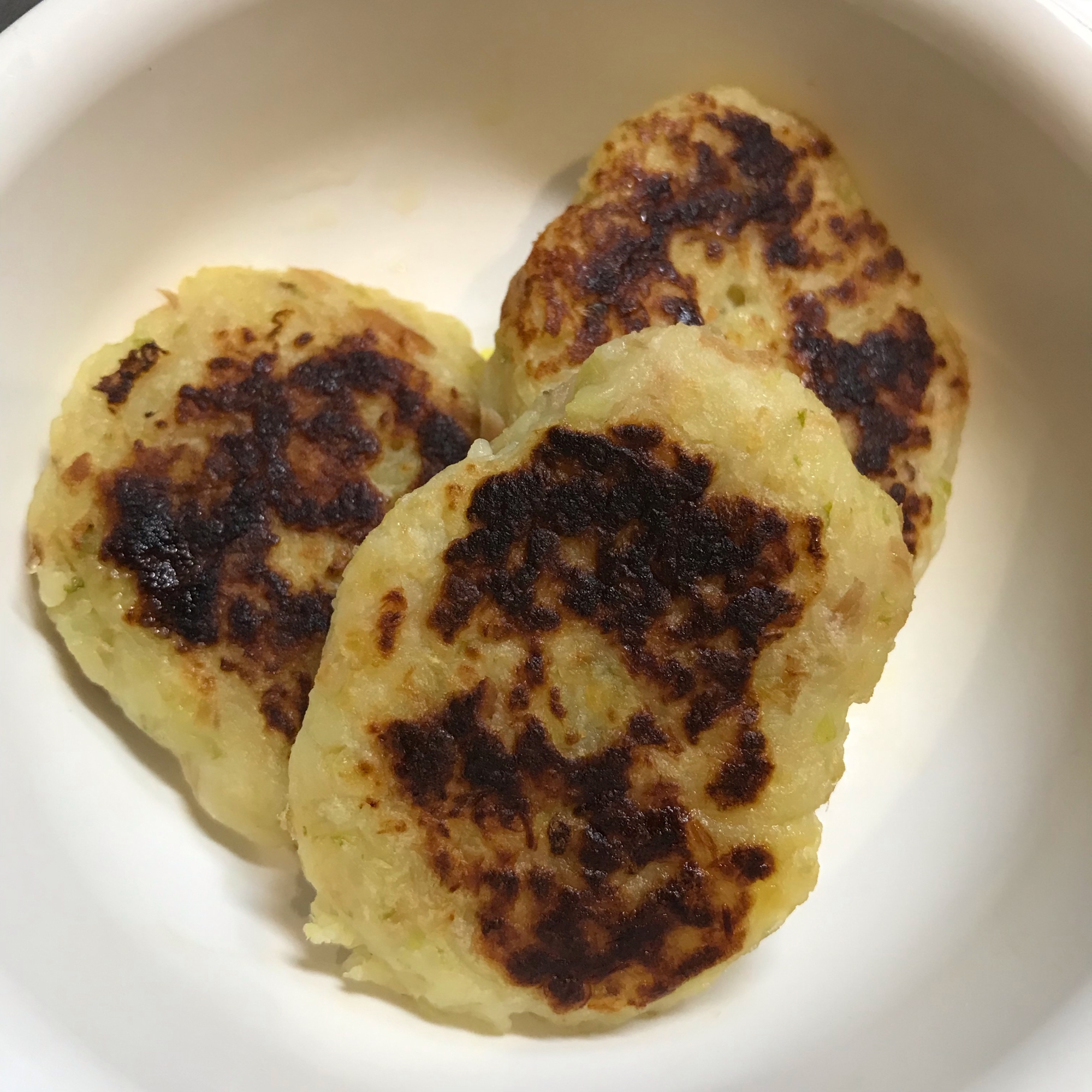 野菜嫌いでも食べれる じゃがいもとツナのお焼き レシピ 作り方 By かぴ ゆるふわ無添加生活 楽天レシピ