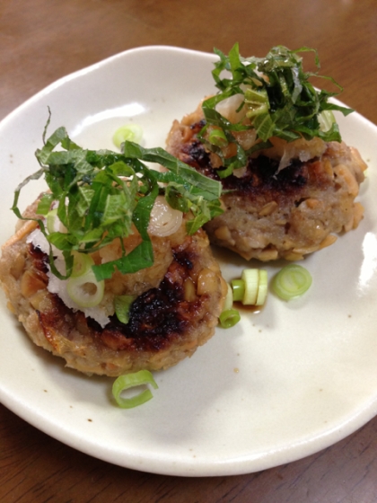 水煮大豆と挽き肉の簡単バーグ♪