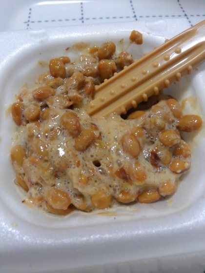 青じそドレッシングでさっぱりさらっと食べられる納豆☆
納豆棒で混ぜ混ぜ～美味しくいただきました(^o^)