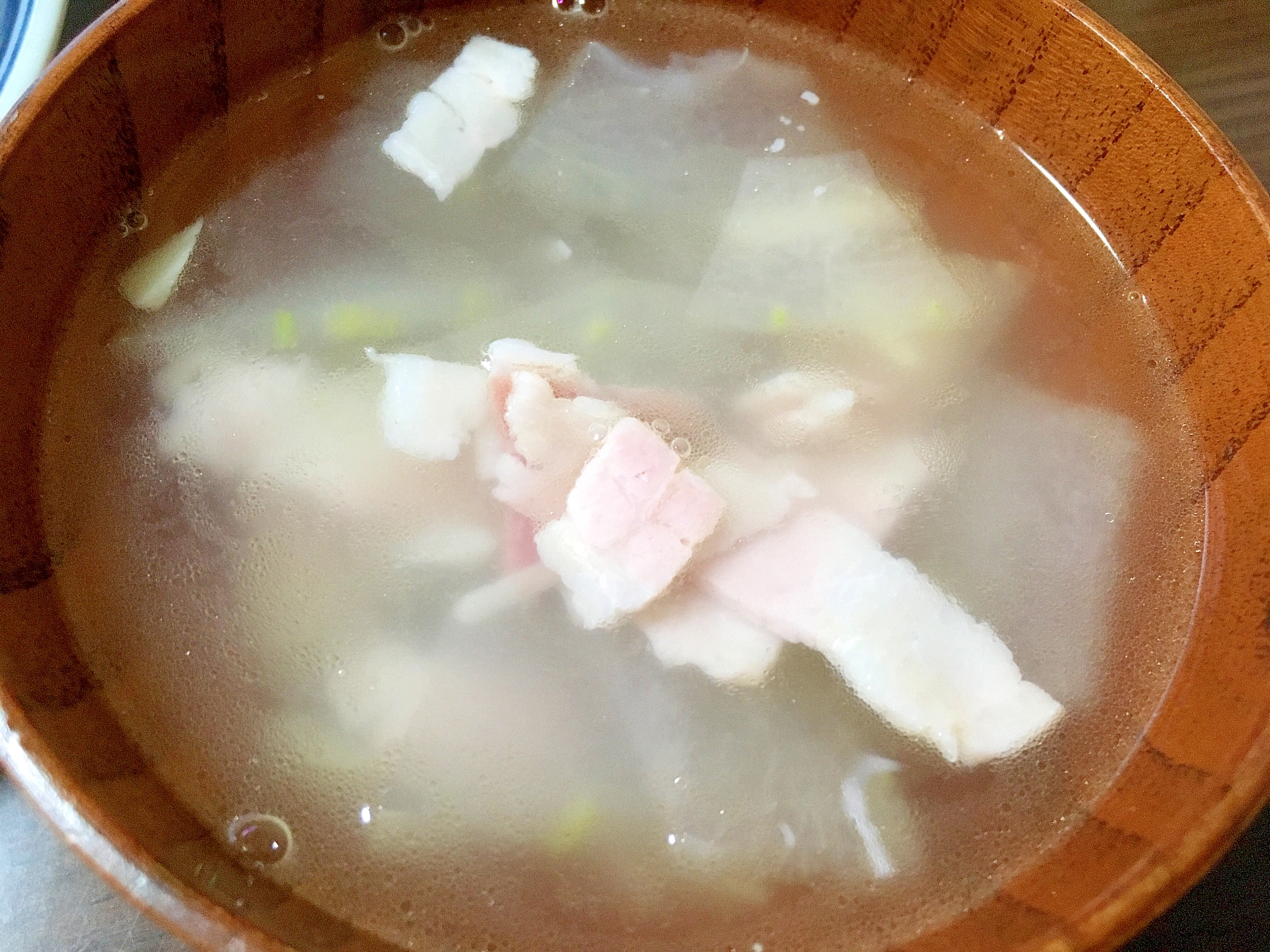 冬瓜とベーコンの中華風スープ