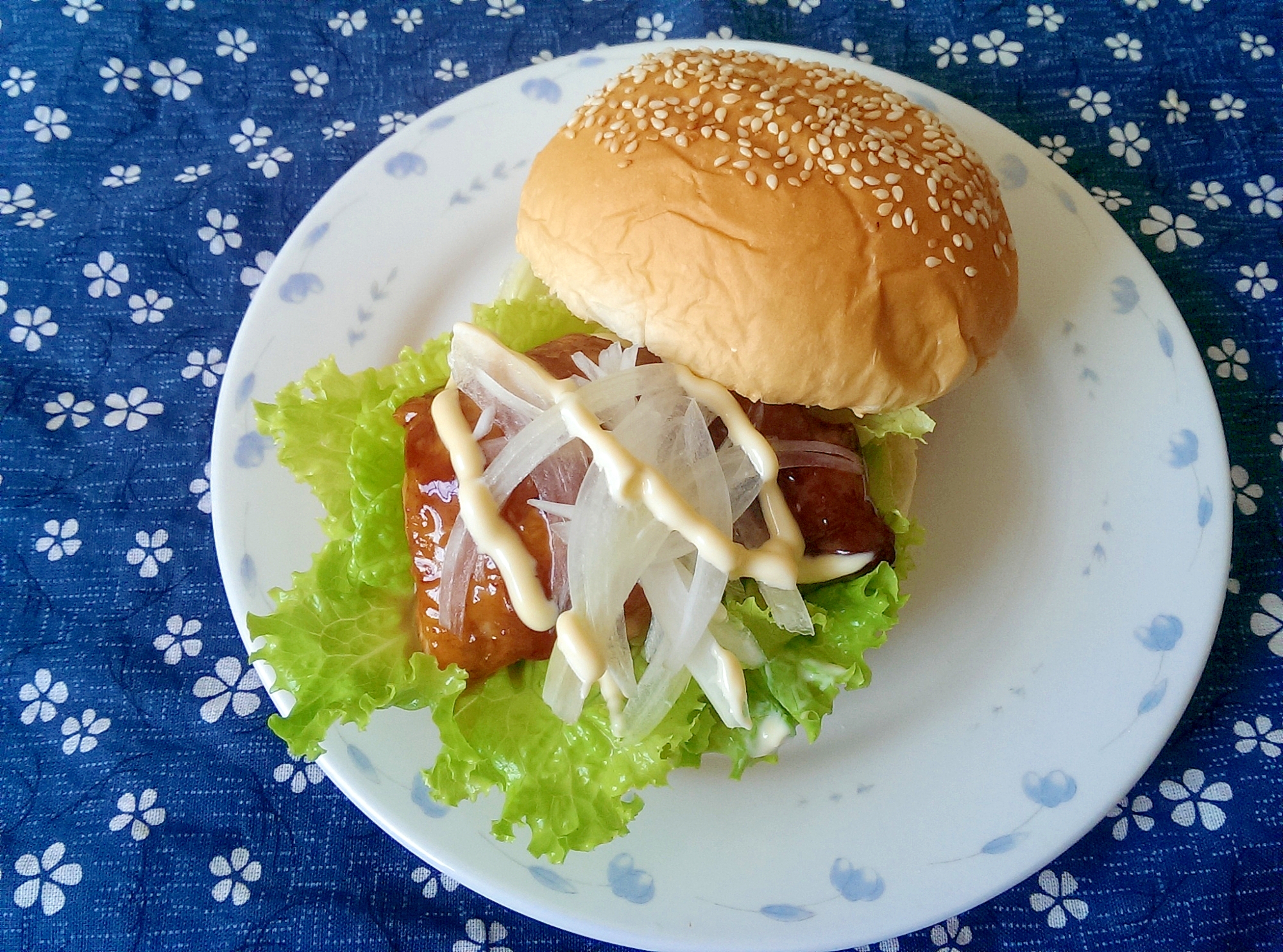 照り焼きチキンバーガー