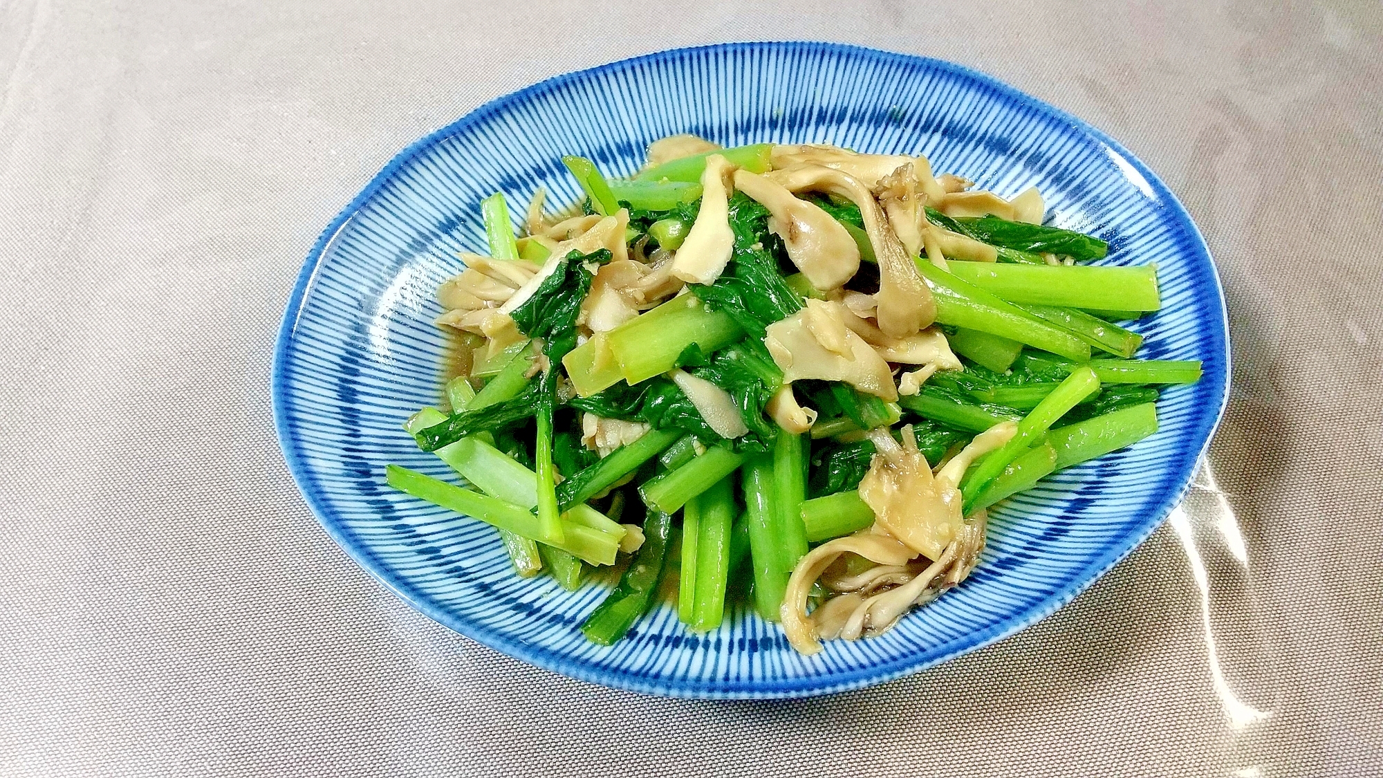 小松菜と舞茸のにんにく醤油炒め＋＋