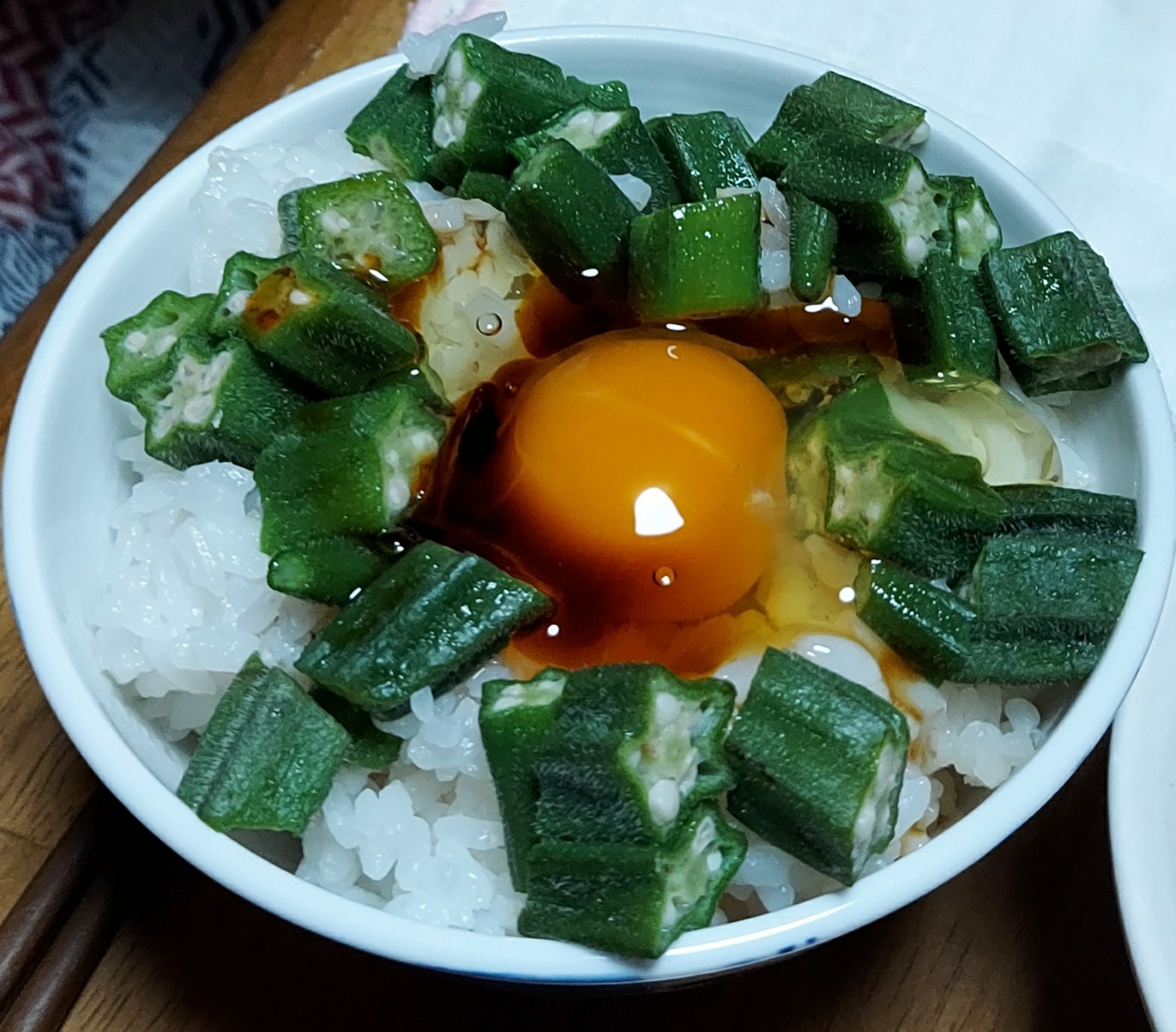 母の日に♪母の大好きな卵の醤油漬けのせ