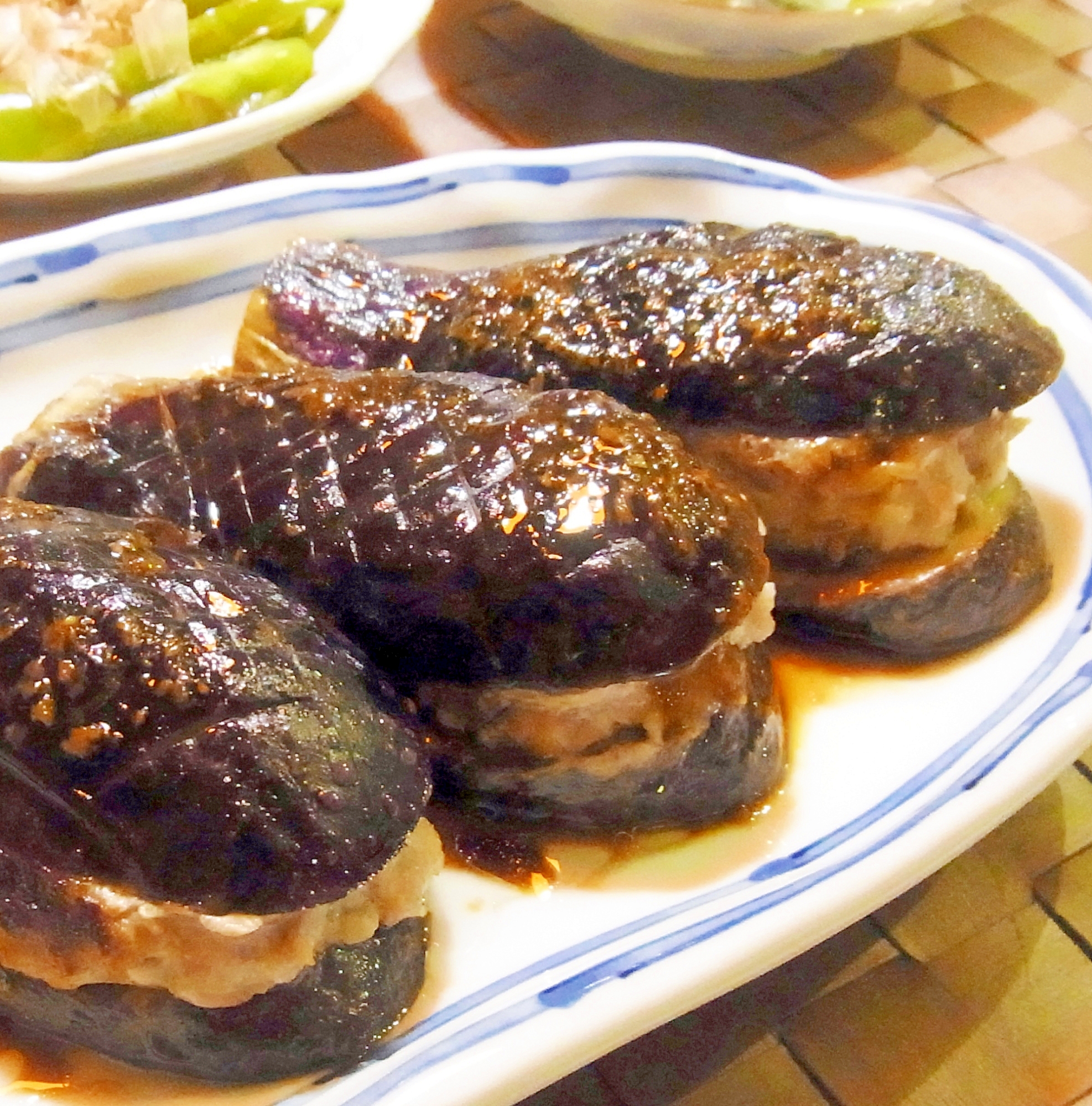 茄子のひき肉挟み焼き