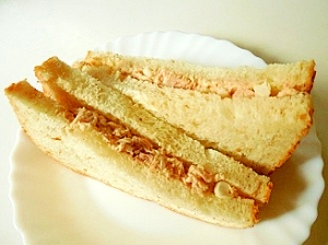 カニツナ味噌マヨ、サンドイッチ