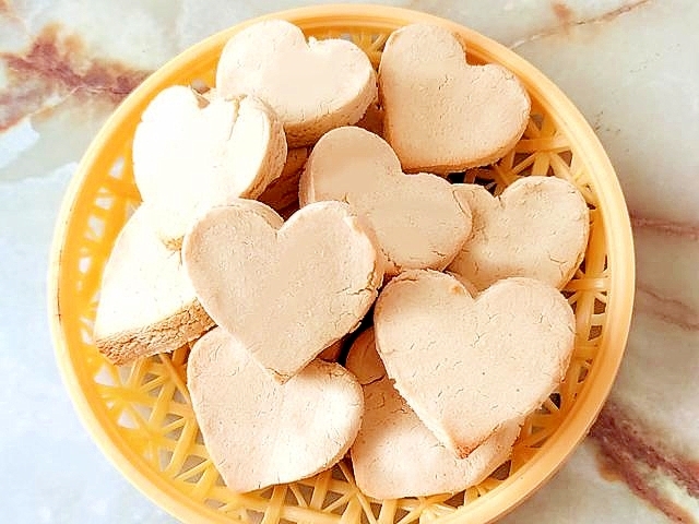 100均のおからパウダーで!素朴なおからクッキー♪