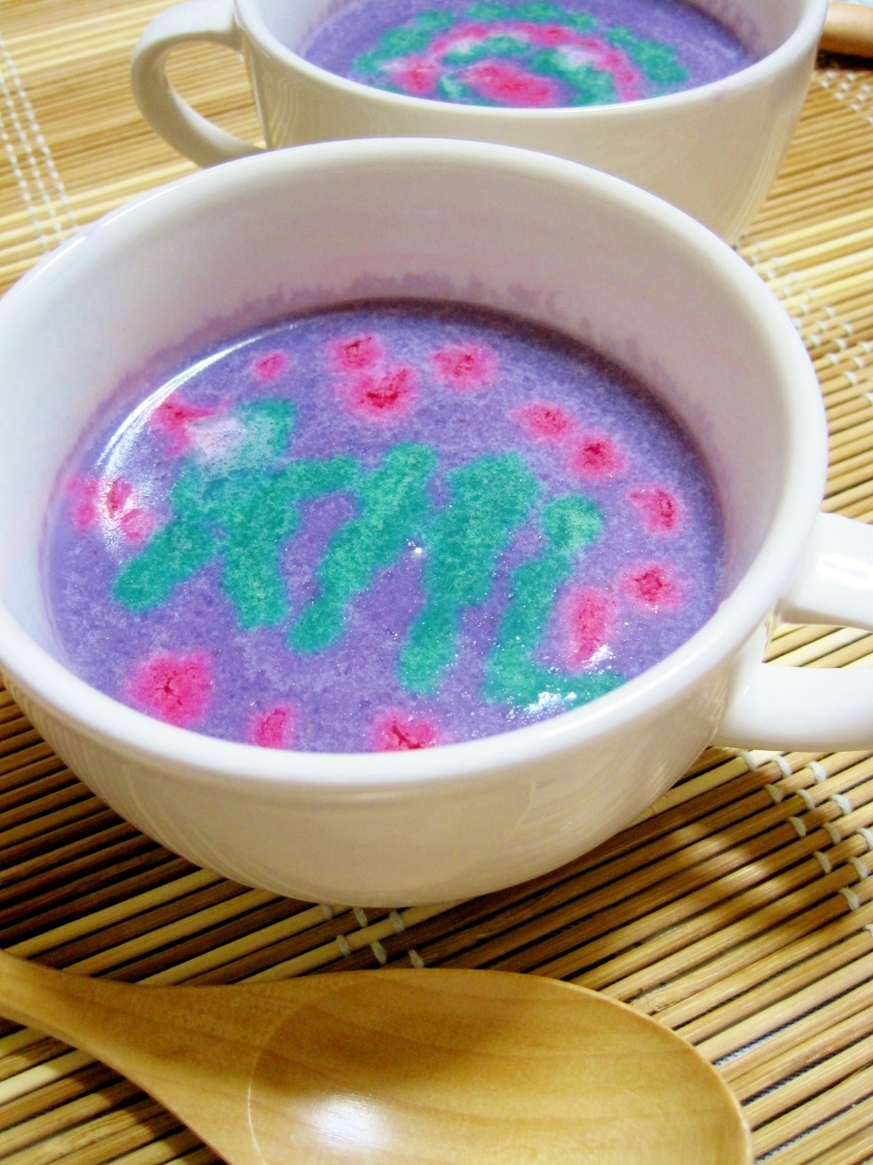 気分は魔女 ハロウィンにもぴったり 色が変わる魔界スープって デイリシャス 楽天レシピ 気分は魔女 ハロウィンにもぴったり 色が変わる魔界スープって デイリシャス 楽天レシピ