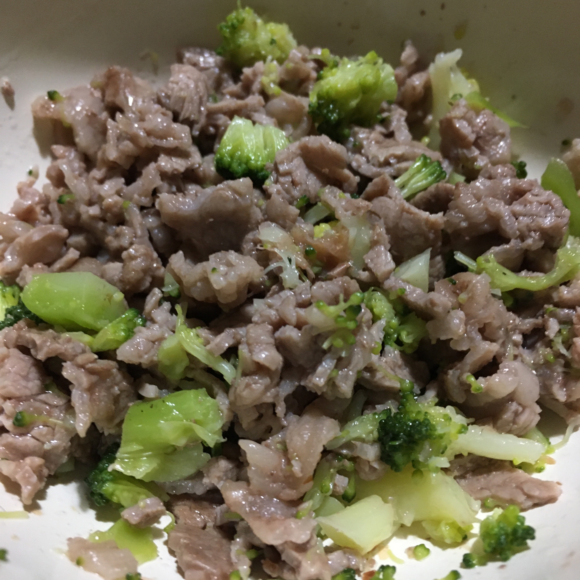 《離乳食完了期》牛肉とブロッコリーの鰹節和え