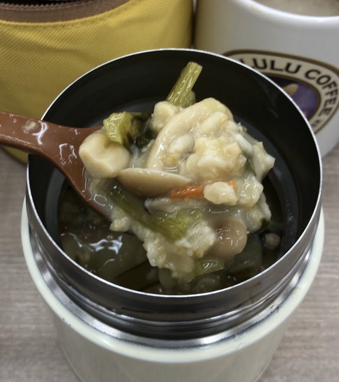 小松菜としめじのごま豆乳スープ　オートミール