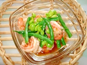 出汁と寿司酢で　海老と枝豆和えもの