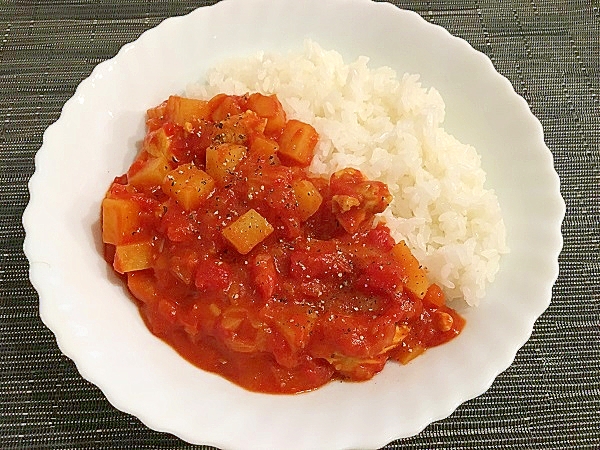 カットトマト缶カレー