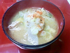 2種類のお味噌で味にまろやかさを出した豚汁 レシピ 作り方 By Ashly Gyogyon 楽天レシピ