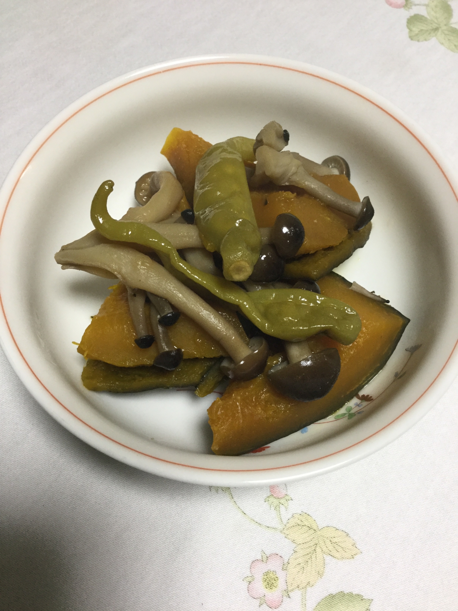 かぼちゃとししとうの煮物