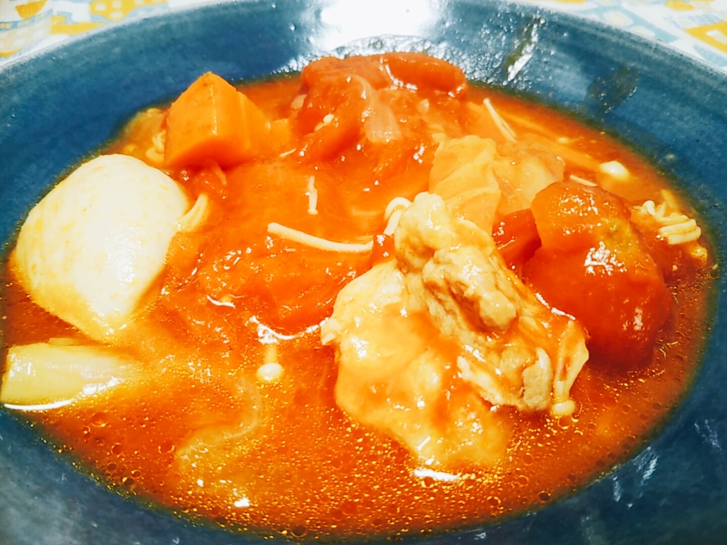 トマト缶で!鶏肉のトマト煮込み