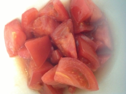 ミニトマトがなかったので、トマトで作りました！甘くってとても美味しかったです！ご馳走様でした^_−☆