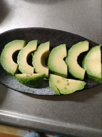 アボカドの一番美味しい食べ方★わさび醤油