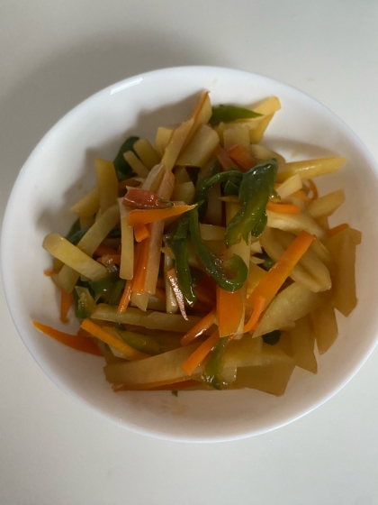 パパッと出来る副菜！じゃがいもとピーマンのきんぴら
