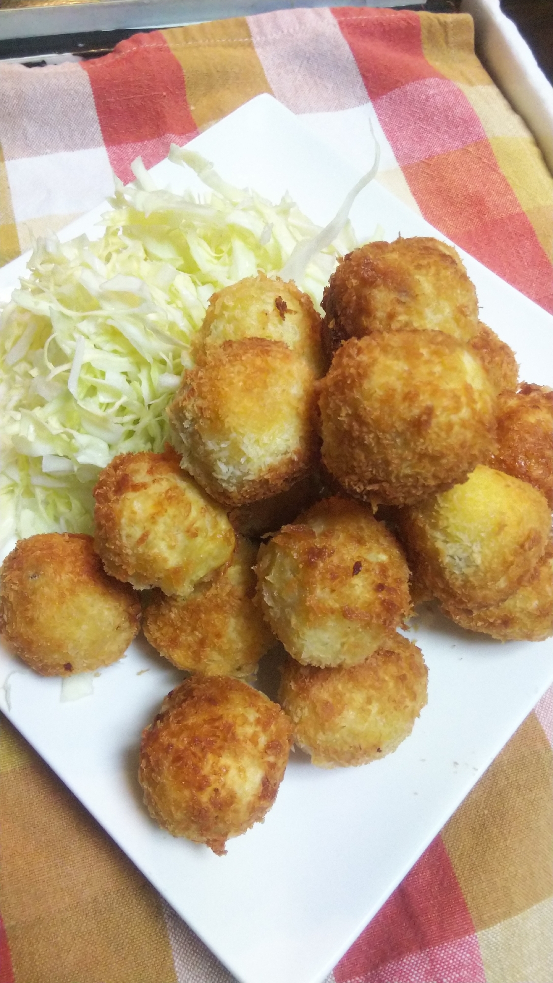 コロコロ☆さつま芋コロッケinチーズ