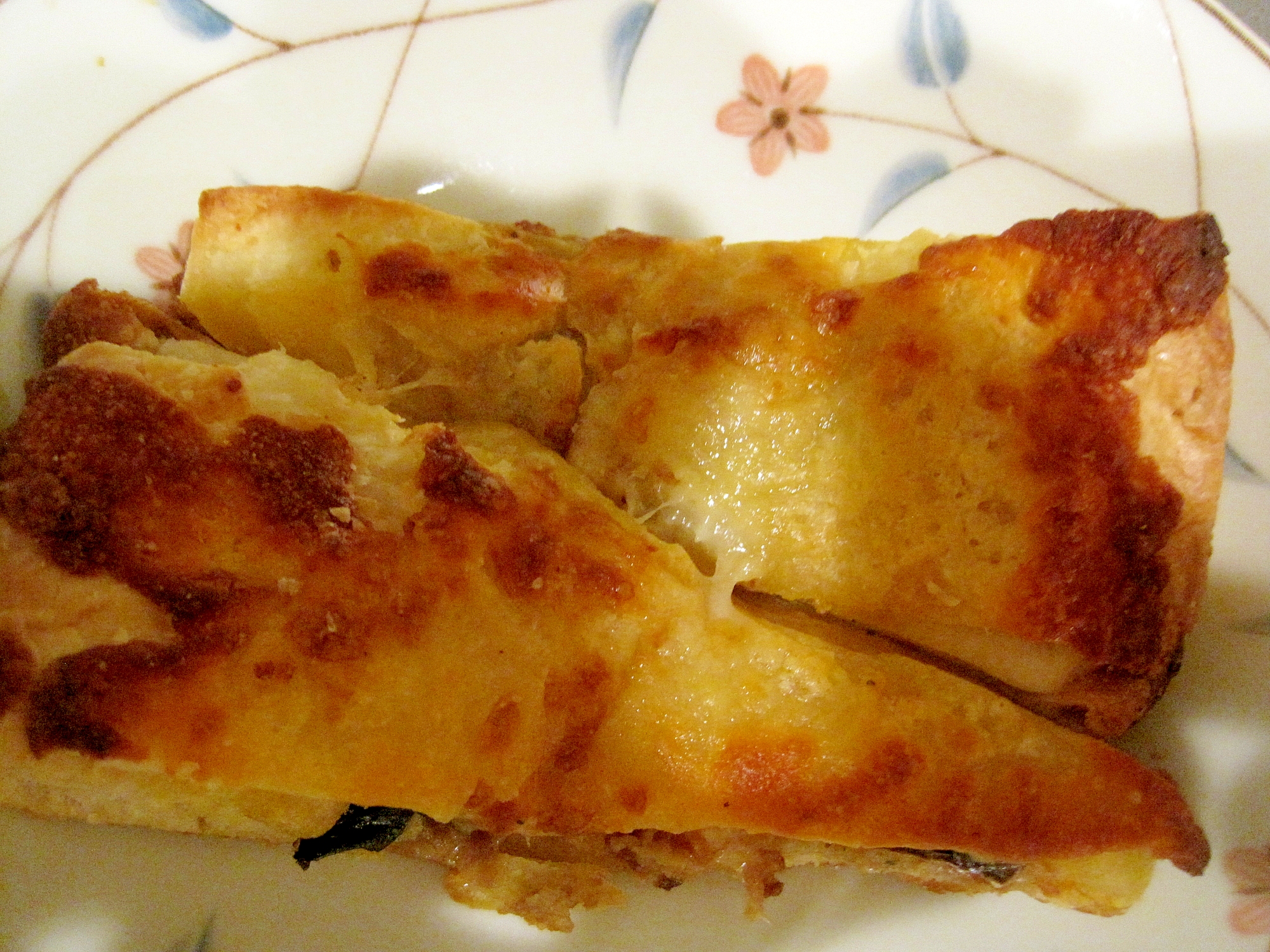 バジルとチーズだけのピザ レシピ 作り方 By Yukkiy8 楽天レシピ