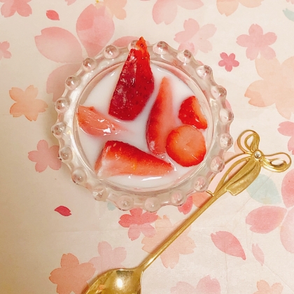 素朴！なつかしい苺の食べ方