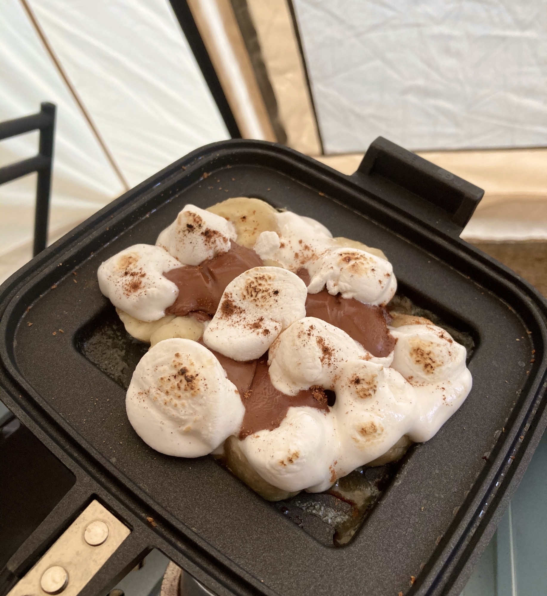 【キャンプ】ホットバナナのチョコマシュマロがけ