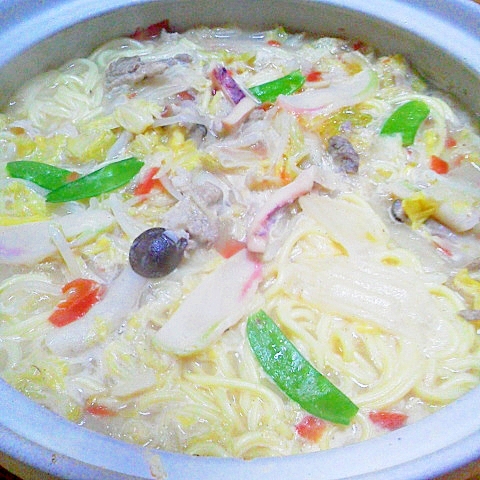 自家製スープで♪鍋焼きちゃんぽん麺♨