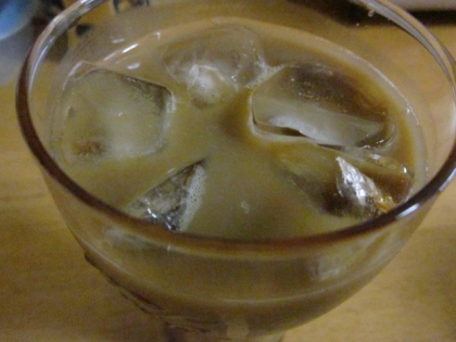 スキムミルクだとカフェオレが簡単にできますね♪

おいしかったです(^^♪ごちそうさまでした。