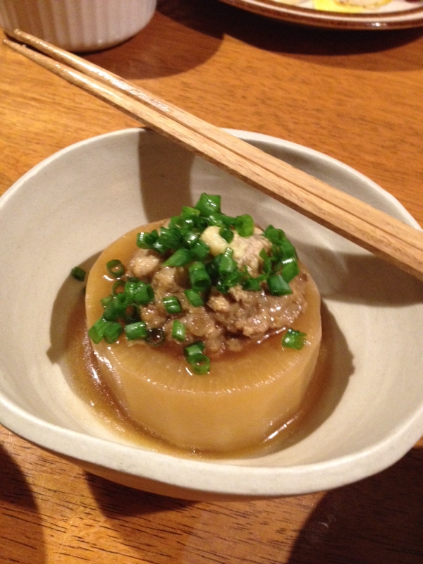 おもてなしにも　大根の肉詰め