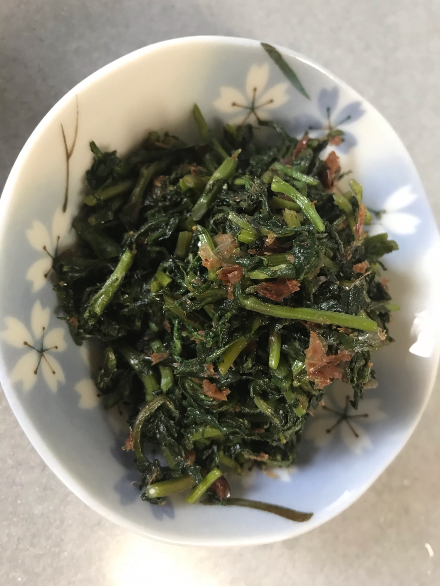 春菊の間引き菜炒め レシピ 作り方 By すなめりこ 楽天レシピ 春菊の間引き菜炒め レシピ 作り方 By すなめりこ 楽天レシピ