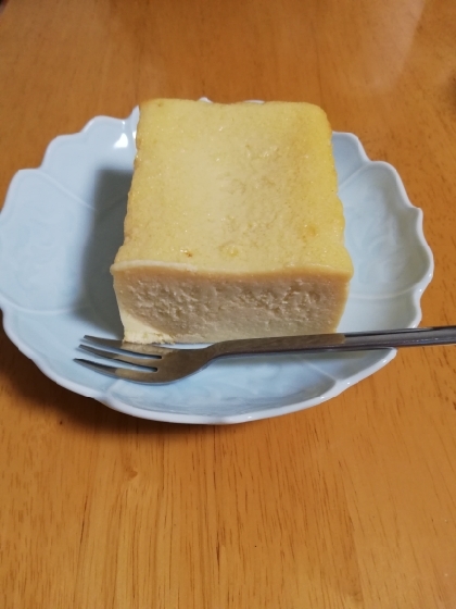 初めてチーズケーキを作りました。濃厚で美味しかったです。ありがとうございました。