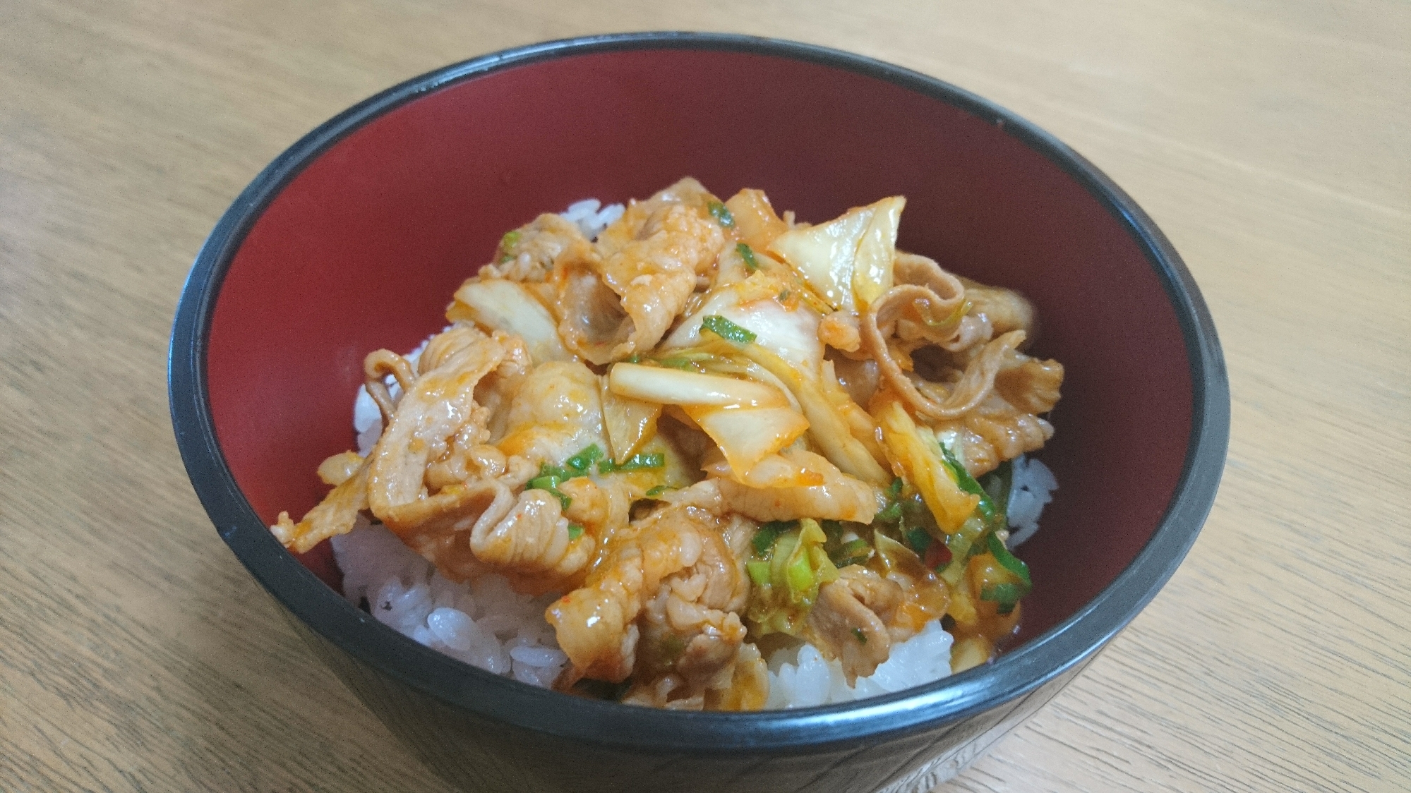 簡単！豚キムチ丼（´ 3｀)