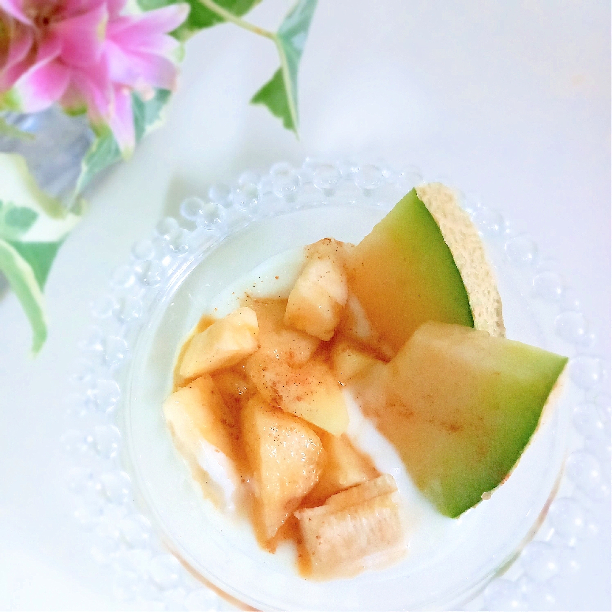 美活しましょᕷ* メロンとバナナのヨーグルトꕤ୭*