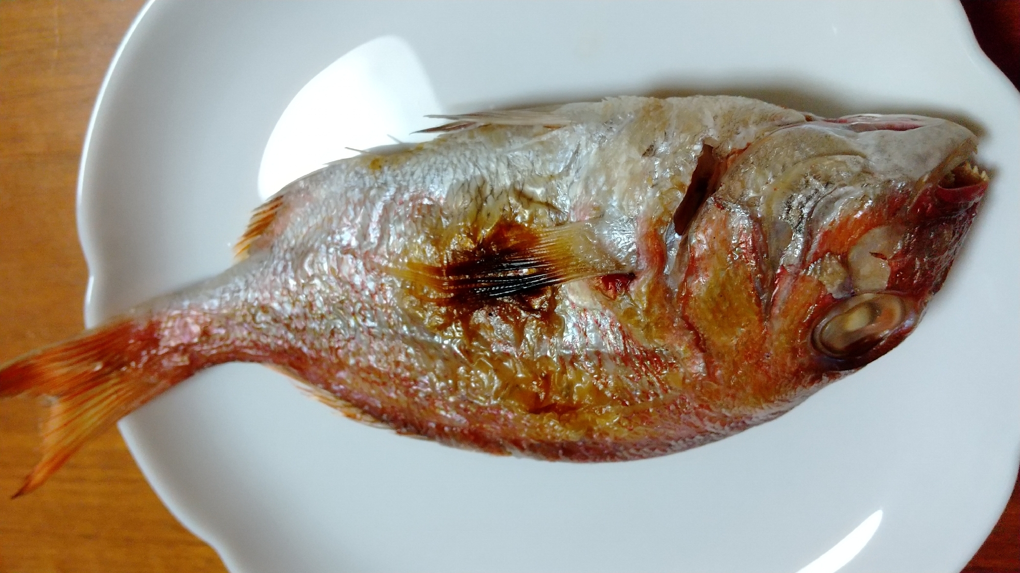 片面コンロで、こんがり小鯛の塩焼き