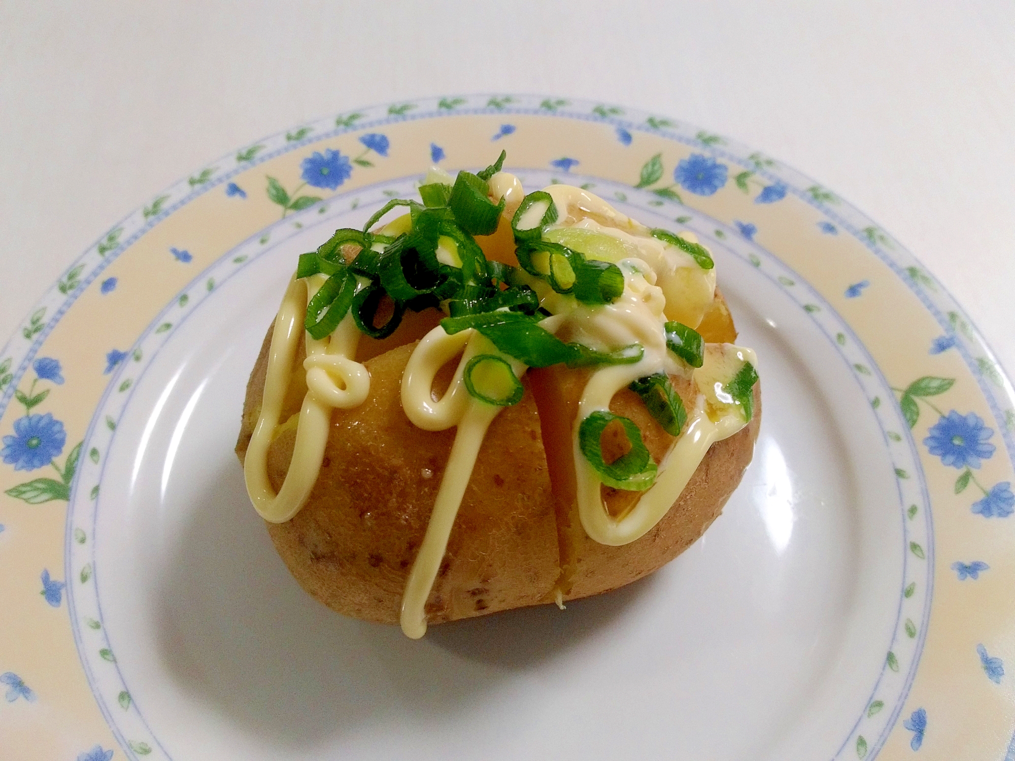 電子レンジで簡単☆ネギマヨじゃがバター