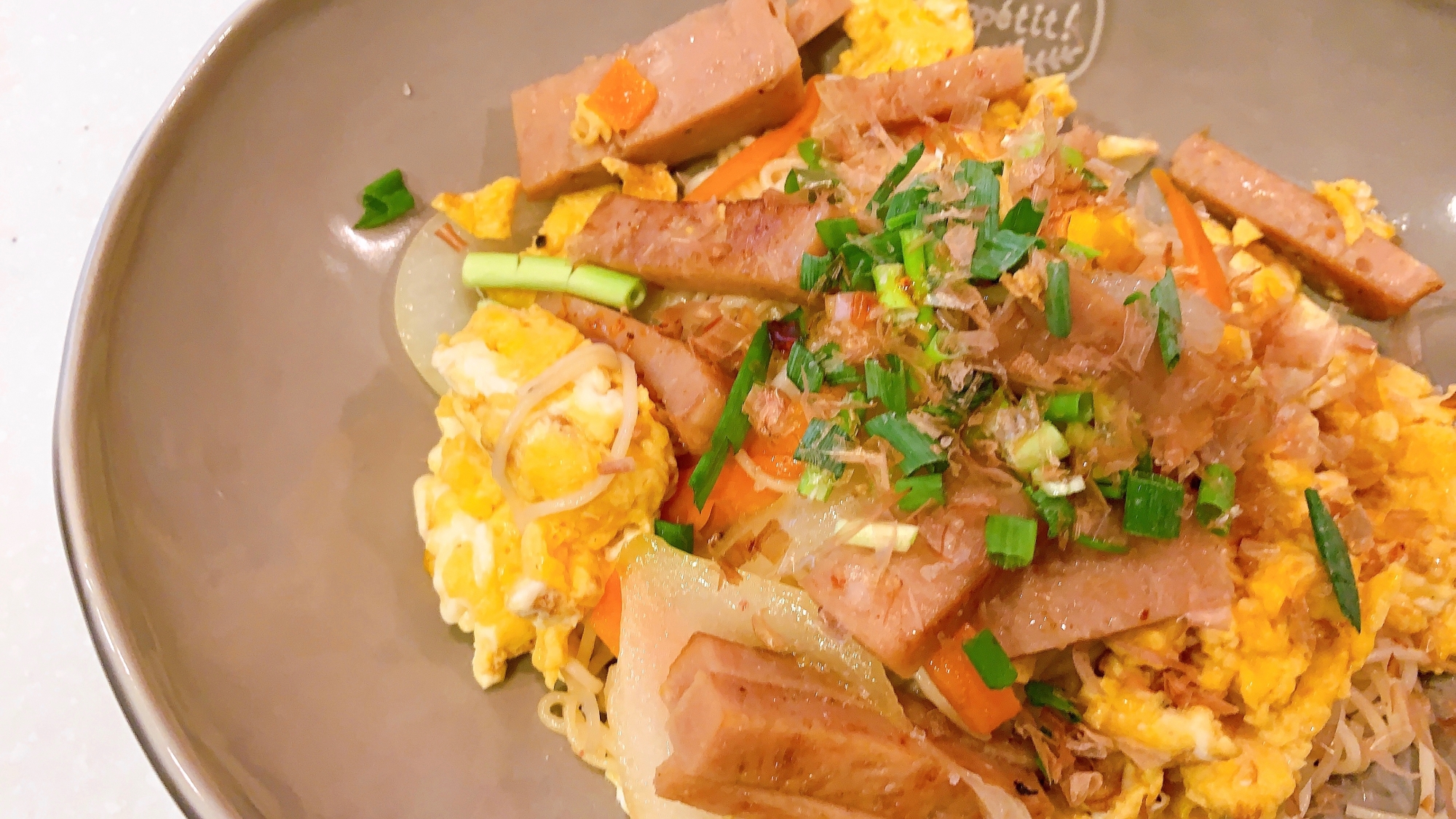 炒り卵とスパムのそうめんチャンプルー レシピ 作り方 By Panda 楽天レシピ 炒り卵とスパムのそうめんチャンプルー レシピ 作り方 By Panda 楽天レシピ