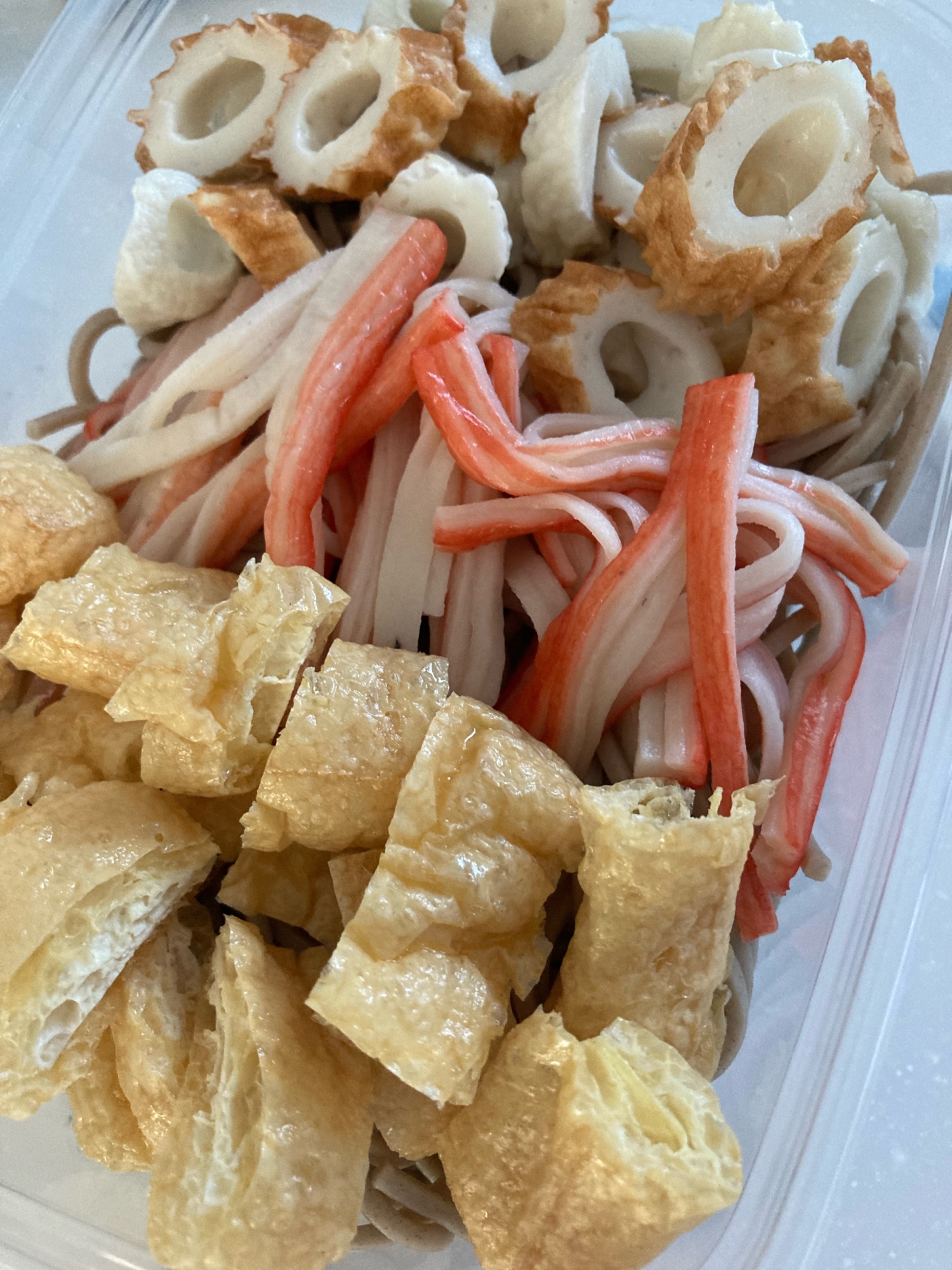 ちくわカニカマ油揚げ蕎麦弁当